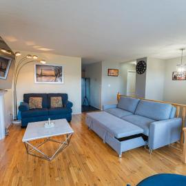 Bright 3BR Upper Suit, 23 min to Jasper NP, hotel a Hinton