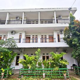 Green Hill Labuan Bajo by ABM, hotel u gradu Komodo Labuan Bajo Airport
