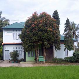 Ruqita Homestay, Hotel in Airtabit