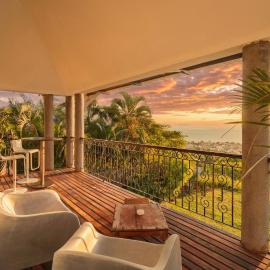 Sunset View by JuMa, hotel in Rivière Noire