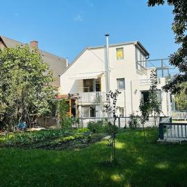 Budaors Luxvillas