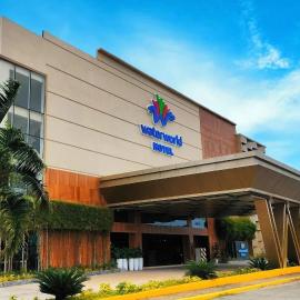 Waterworld Hotel Cebu، فندق في مانداوي سيتي