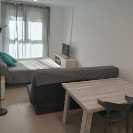 APARTAMENTOS AGUAMARINA, hotel in Peniscola