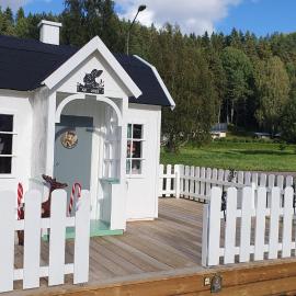 Villa The White Moose, 6 rooms, 3 bedrooms, 2,5 baths, sauna, near Branäs, hotel v mestu Likenäs