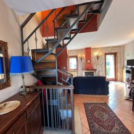 Casa Palma Neve e Relax vicino Roccaraso, viešbutis mieste Rocca Pia