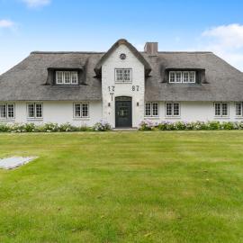 Carolinen Hof 2