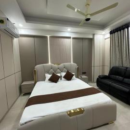 Regal StayThe Perfect Blend of Luxury And Comfort