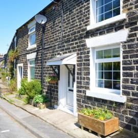 2 Bed in High Peak oc-57871, hotel in Hayfield