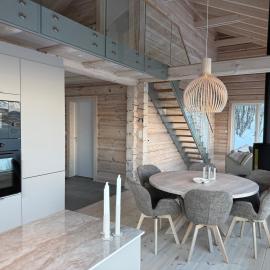 Sommarbukt Nordlys - Luxury Fjord Lodge near Tromsø، فندق في ترومسو