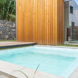 Mosteiros में, होटल Grão de Areia - Mosteiros - 50m da praia - piscina privada