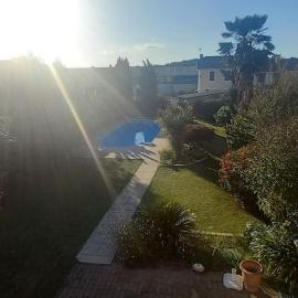 Maison 12 couchages avec piscine privée, Hotel in Hagetmau