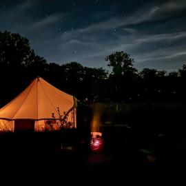 Glamping Royal - View Glamping Zomergem, hotel em Lievegem