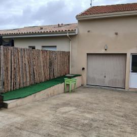 Petit bien, Hotel in Marcillac
