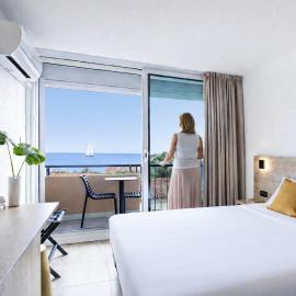 Hotel Centre Plage, hótel í Argelès-sur-Mer