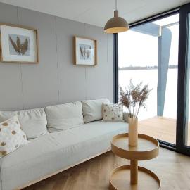 Houseboat - Dom na wodzie, hotel in Regiel