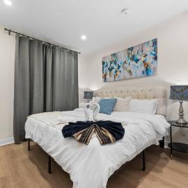 Viesnīca High Park Retreat: Modern Styled 2B/2B in Toronto! Toronto