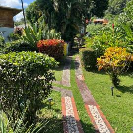 Evasion tropicale dans une maison pleine de charme, ξενοδοχείο σε Ducos