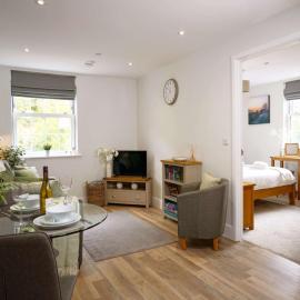 Rock Mill 1 Bed Apartment 36, hotel in Stoney Middleton