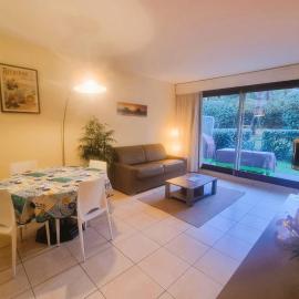 100 m from the beach prime location