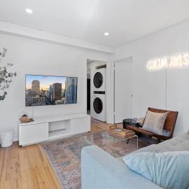 Chic 2BR Highland Retreat Near UT and Downtown, Free Parking by Austin Vacay