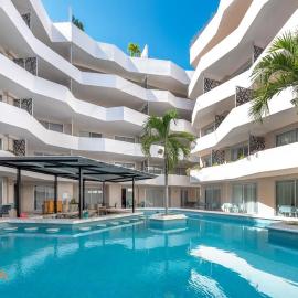 Steps from 5th Ave with Rooftop Pool Gym & Cinema