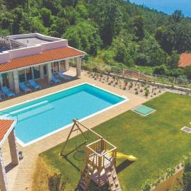 Vila Natura 2 - Opatija by Villas Guide, hotel in Ičići