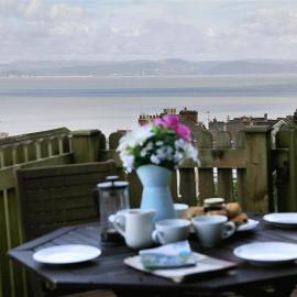 3 Bed in Mumbles oc-hh19