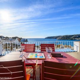 Es Forn - Vistas panorámicas a la bahía I terraza privada I 5 dormitorios I chimenea I centro histórico I Brava Experience, hotell i Cadaqués