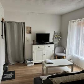 Logement Sainte-Énimie, hotel in Sainte-Énimie