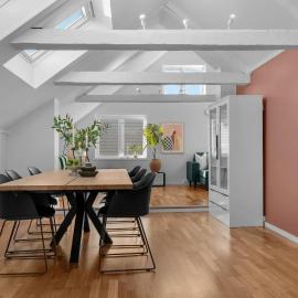 Arctic Homes - Historic Penthouse