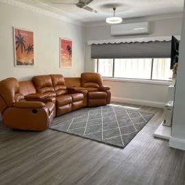 StevieNic's Dig's, hotel di Broken Hill