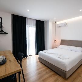 Hotel Qurku 2 - City Center, hotell i Sarandë