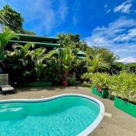 Finca Los Mangos, Hotel in Nationalpark Manuel Antonio