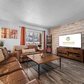 Ashley's Charming Chalet