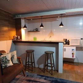 Hospedagem Doce Lar - Casa Azaleia, hotelli kohteessa Teresópolis