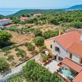 Holiday house with a parking space Stivan, Cres - 25073