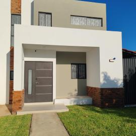 Casa Havana Mid