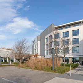 Spark by Hilton Lyon Eurexpo, hotel em Genas
