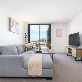 Quiet Modern 1BR with Private Balcony - Hosted by Canstay