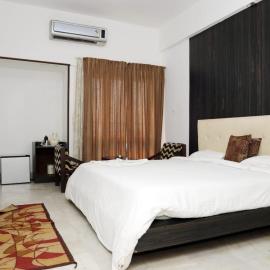 Hotel Navaratna Palace, hotel in Mangalore