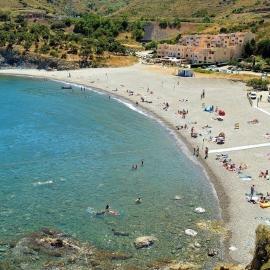 DUPLEX vue mer plage au pied de la résidence Crique Cerbère Banyuls
