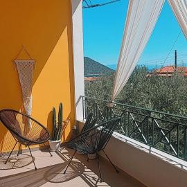 Το σπίτι της μέλισσας 1, hotel v destinácii Tiros