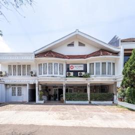 Rehat at Hotel Patradissa Stasiun Bandung