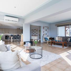 Melograno 2-BR Apt & Terrace in Larnaca