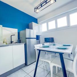 Bel appartement à Royat, hotel em Royat