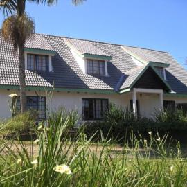 Bellevue Guest Lodge, hotel in Southbroom