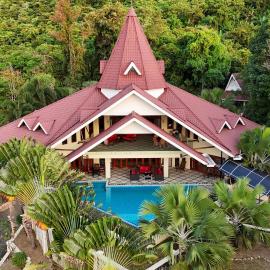 Diamond View Villa - Infinity Pool, Jacuzzi & Panoramic Views