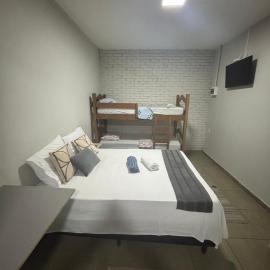 Loft privativo a 200 metros hospital Amaral c., hotel a Jaú