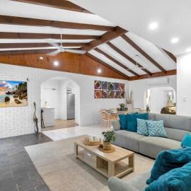 The Grand Canopy House Family Home with Pool