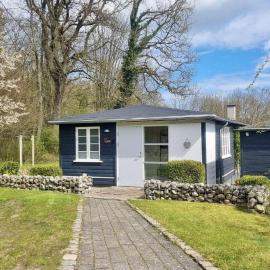 Ferienhaus-am-Wald-mit-Kamin-und-zwei-Terrassen